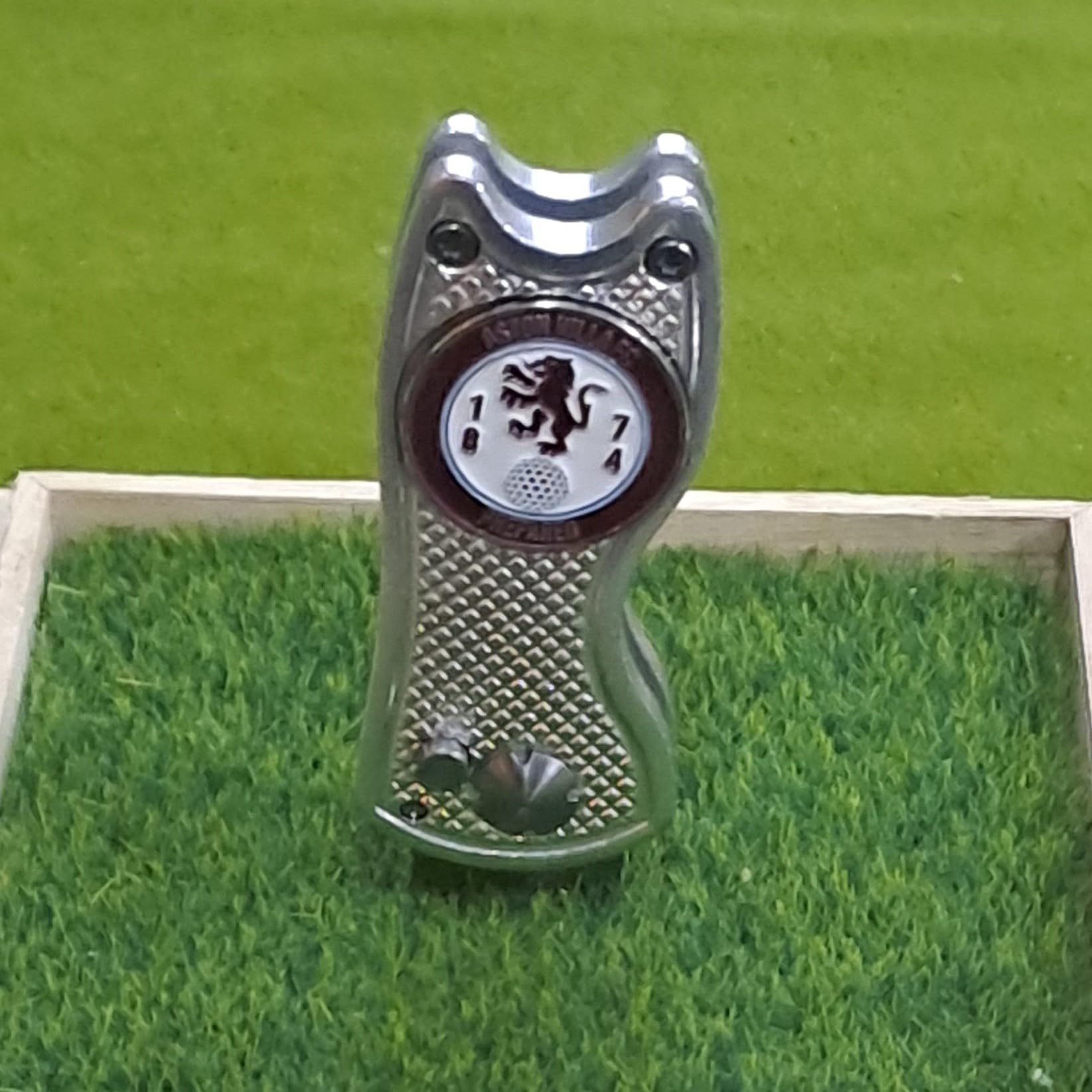 Villa Ball Marker with Golf Divot Repair Tool - Gift Combo. Pitch Mark Tool has Pop-up Button & Foldable Tines to Protect Pockets. Lightweight, Portable. (Silver)