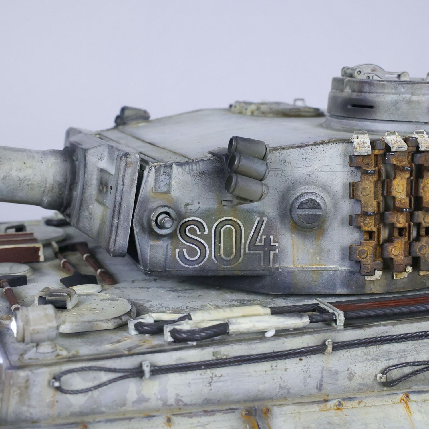 HL Deutscher Tiger I RC Panzer 1/16 Heng Long Upgrade 7.0 FPV 3818 Manuell gespritzte Tarnung