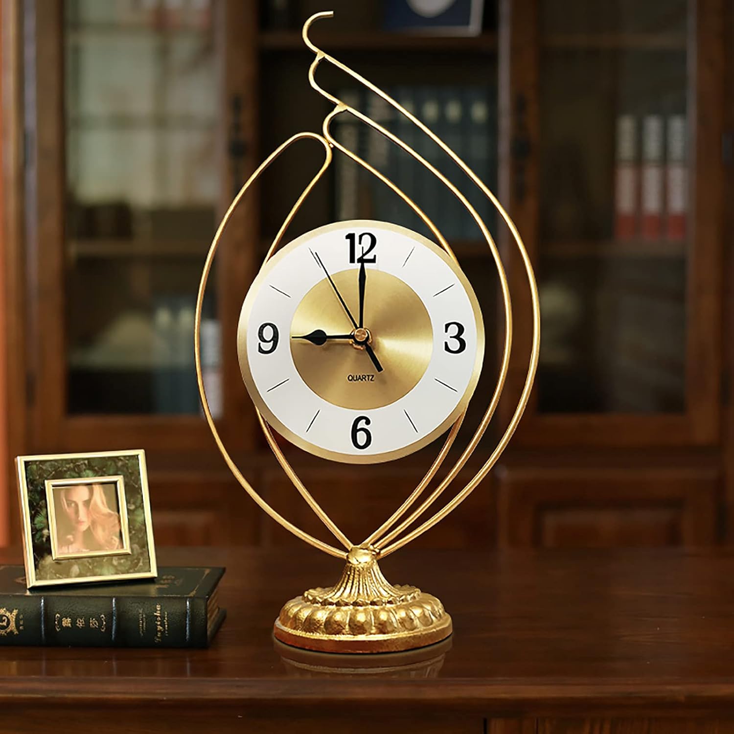 Nordic Living Room Desk Clock Modern Creative Decoration Mantel Fireplace Clocks Silent Not Ticking Battery Operated Table Clocks