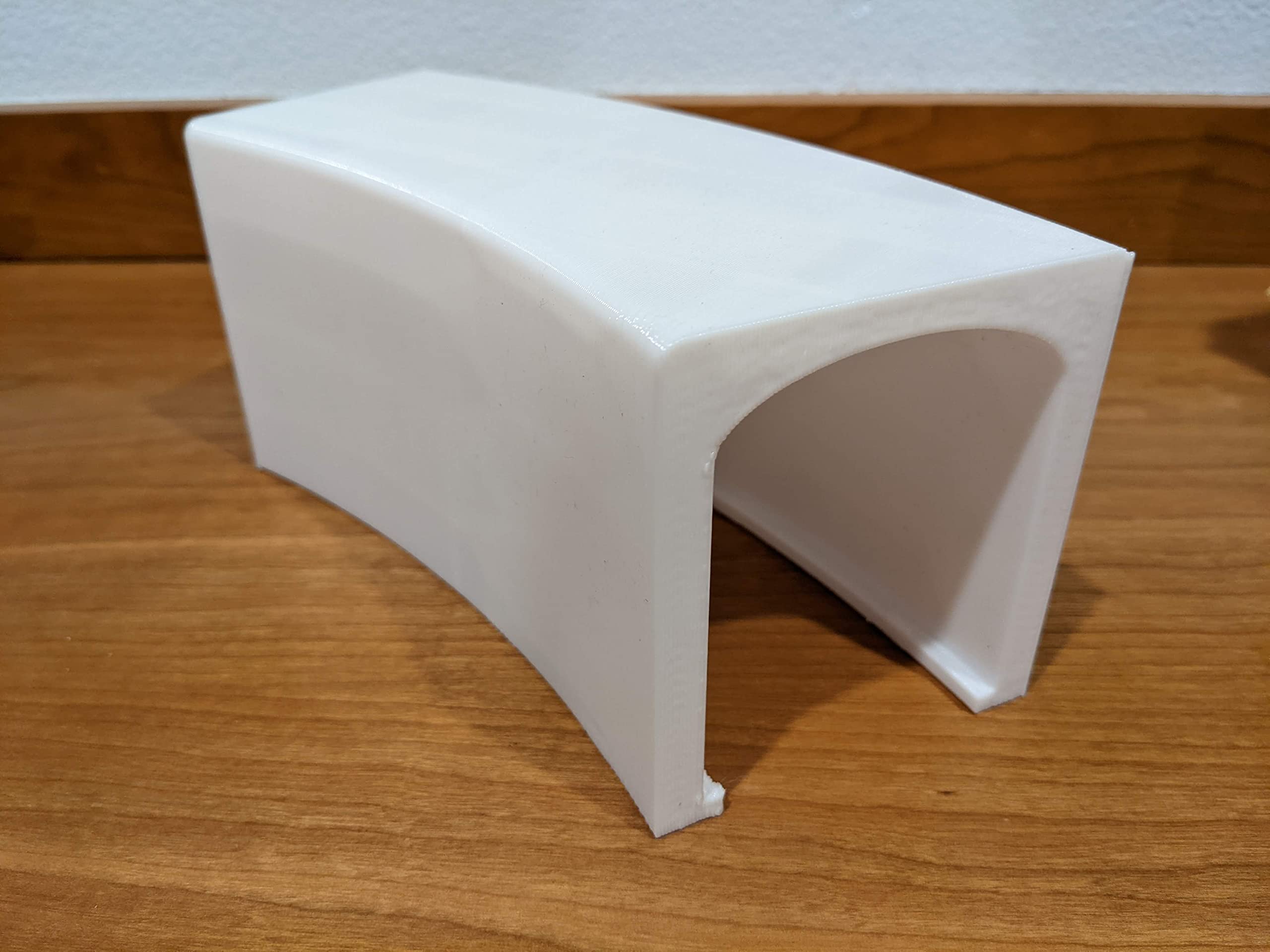 Tunnel for HO Scale Train (15" Radius, 30 Degrees)