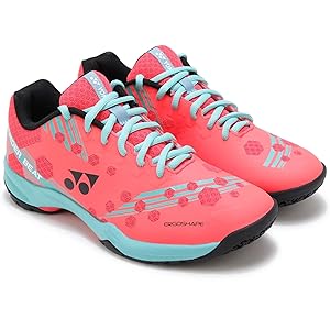 Amazon.com | YONEX Men's Power Cushion Strider Beat