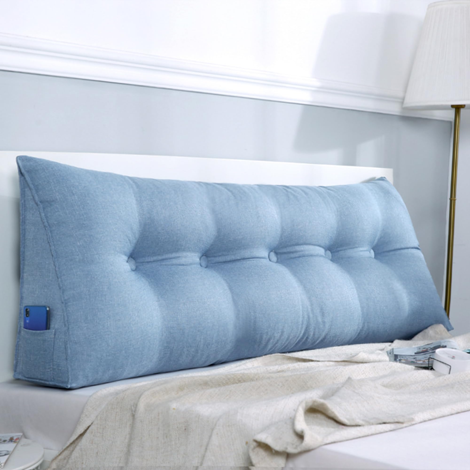 Mal de dos au lit ? Oreiller triangulaire tête de lit pour lecture confortable