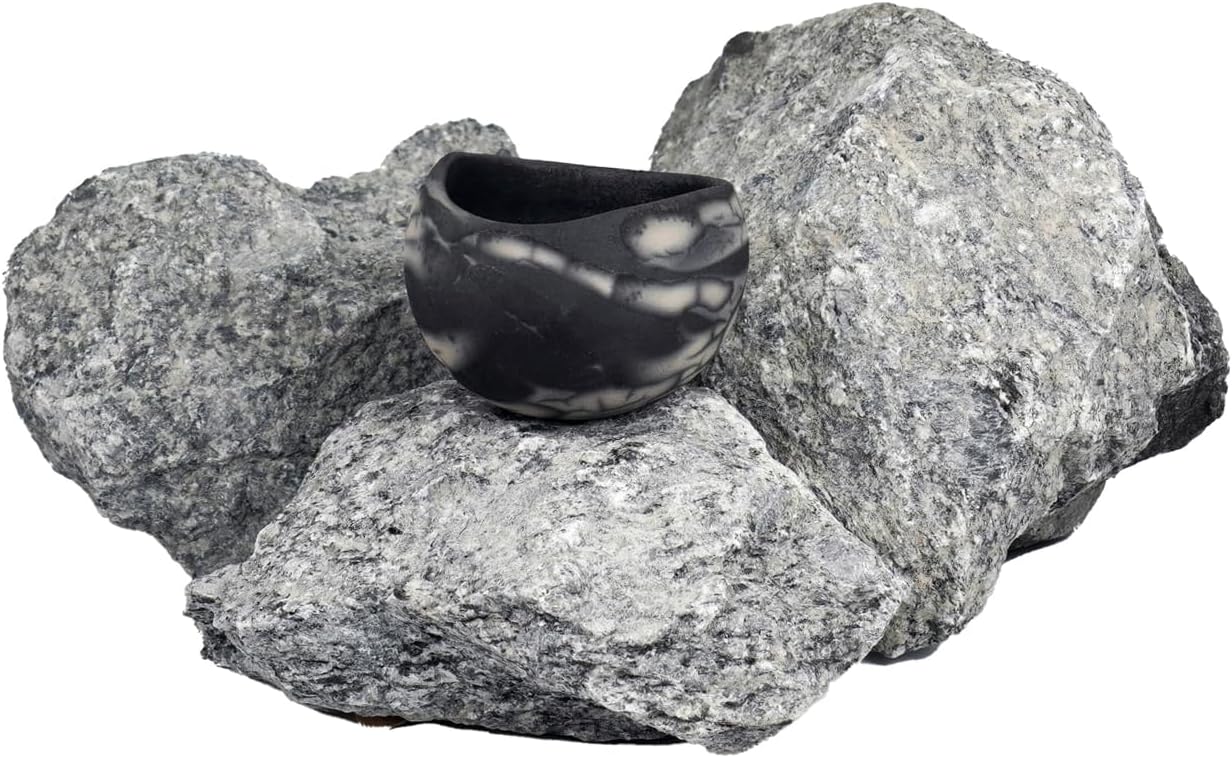 RAAQUU Hikari 3 inch Handmade Ceramic Raku Clay Pottery Vase - Gifts for Her, Mom, Bridesmaid Wedding, Home Décor - SR