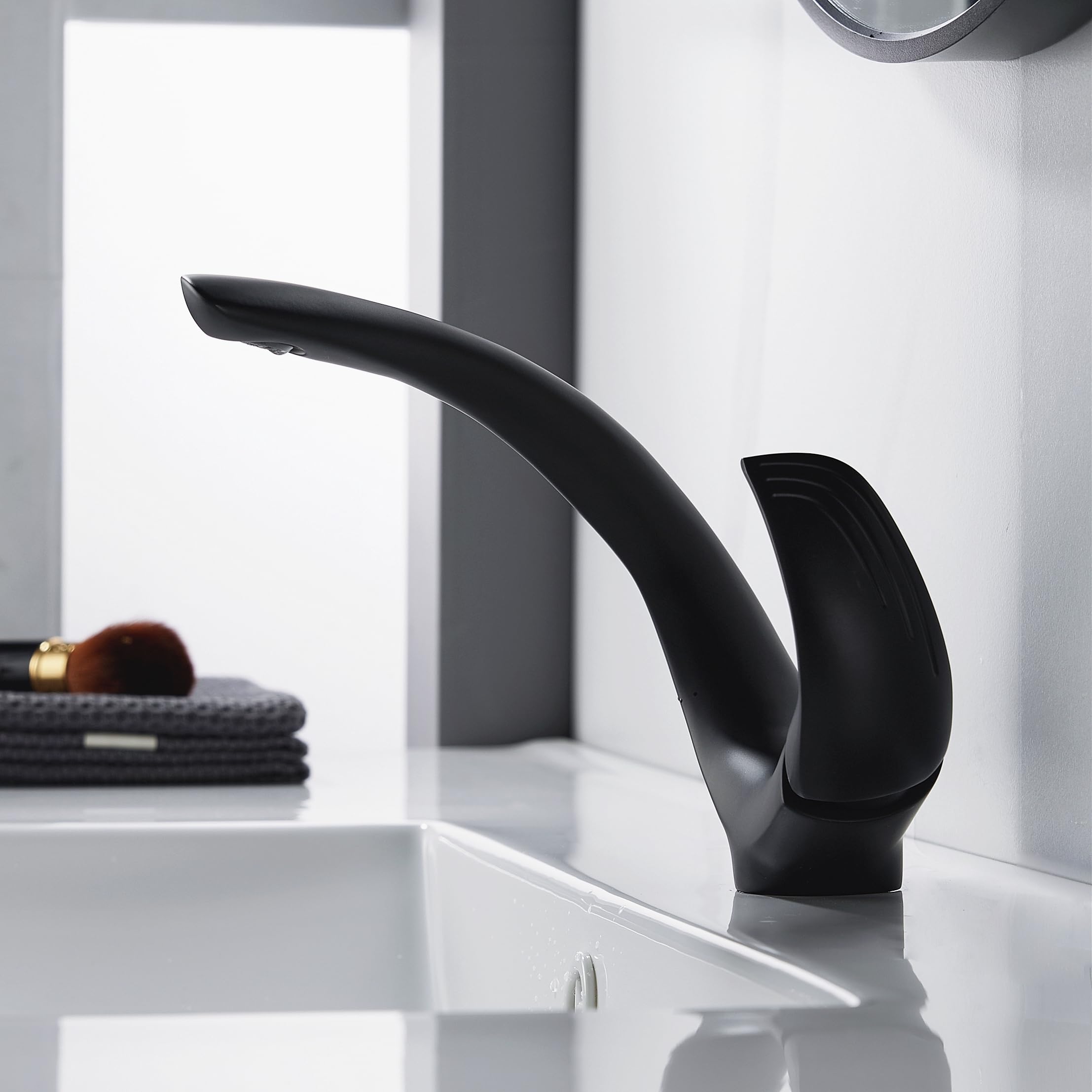 Hermodly Grifo de baño negro