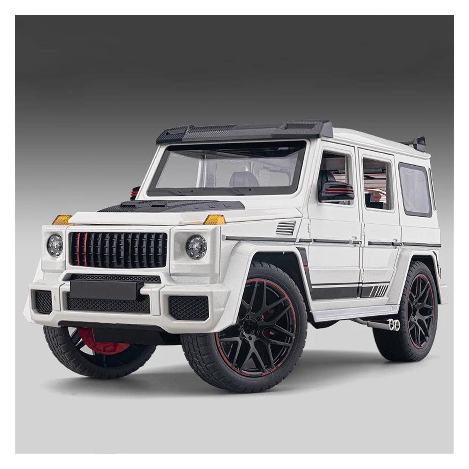 UIFCOG Die Cast Collectible Car Model 1:18 For BRABUS G800 Car Collectible Alloy Diecast Models(White)