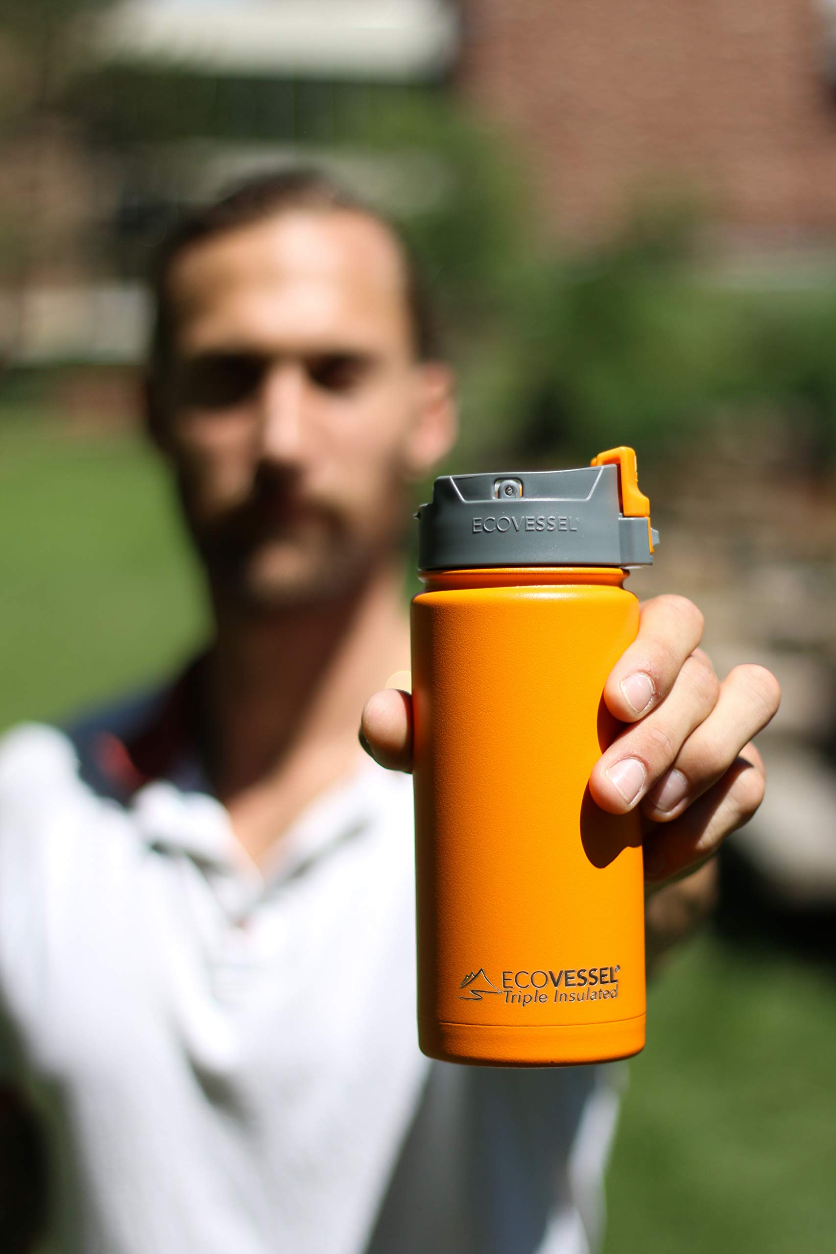 EcoVessel The ASPEN Insulated Water Bottle Review | Pack Hacker