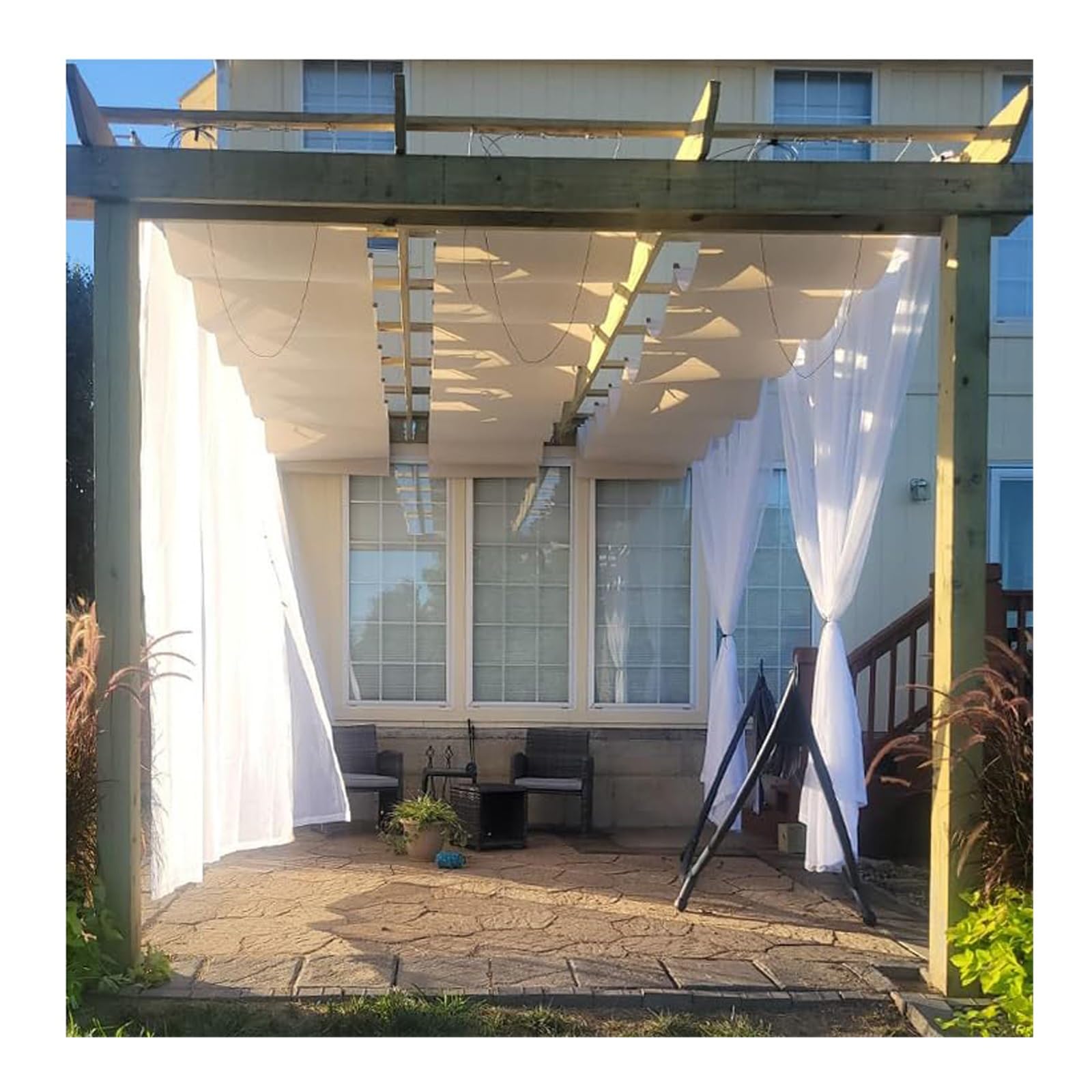 Voile d'ombrage rétractable contre la chaleur et la pluie sur la terrasse 2x9m
