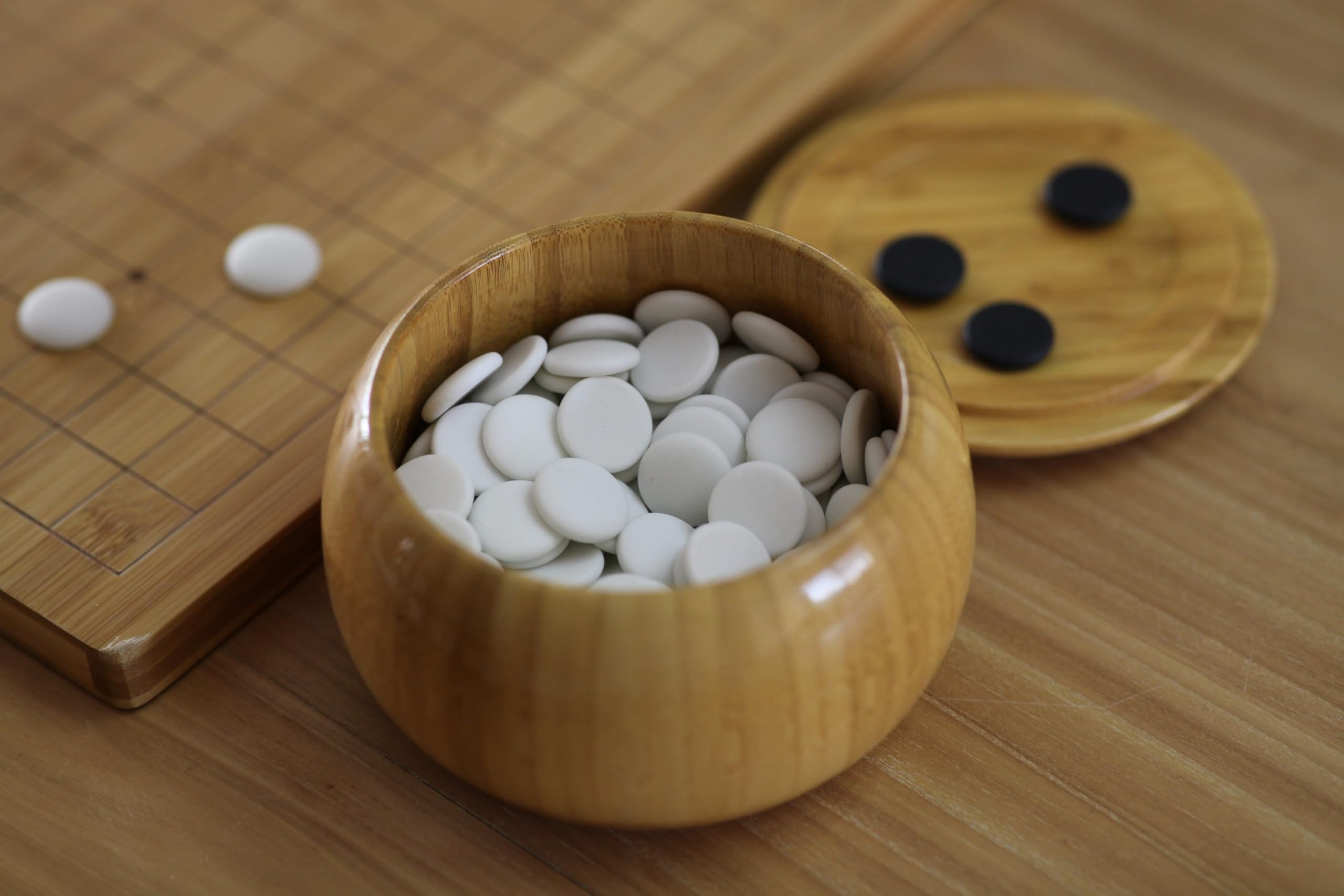 Bamboo 2.0 cm Reversible 19x19 / 13x13 Go Game Set Board with Single Convex Fine Ceramic Stones and Bamboo Bowls Classic Strategy Board Game (Go/Baduk/Weiqi)