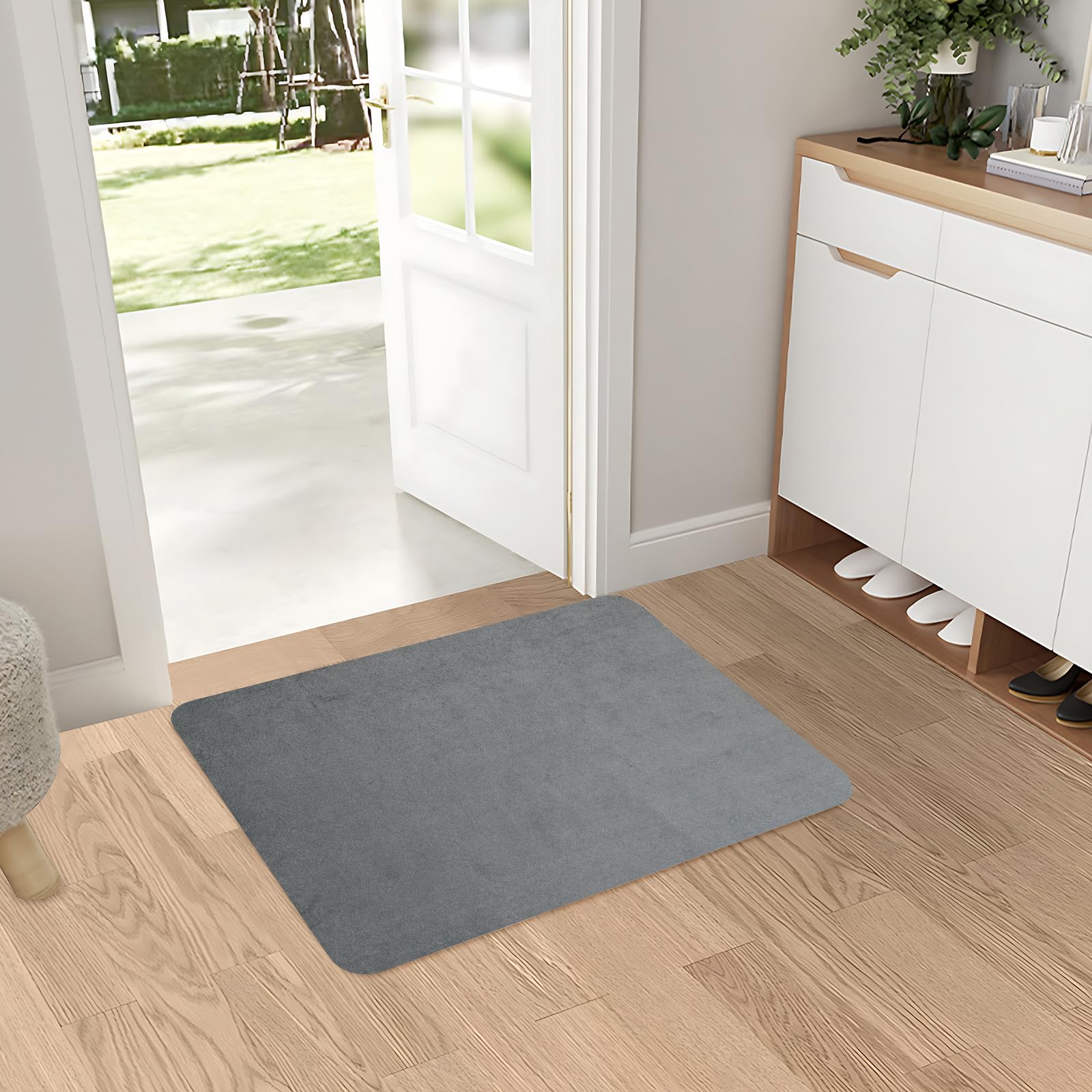 Ultra Thin Door Mat Indoor, Non Slip Absorbent Resist Dirt Entrance Mat, Washable Front Door Mat, Low Profile Inside Floor Mat Doormats for Entryway, 20" x 32", Light Grey