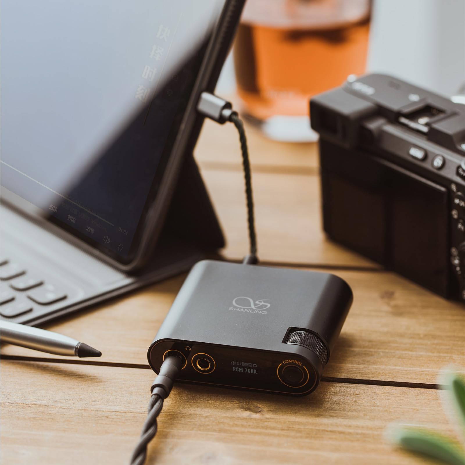SHANLING H0 Tragbarer DAC/Verstärker, Desktop-Kopfhörerverstärker, 32-Bit/768k DSD256, Typ-C-Adapter mit 3,5-mm & 4,4-mm Ausgang, High-Res USB-Soundkarte für PC, Laptops, Gaming-DAC, ohne Batterie