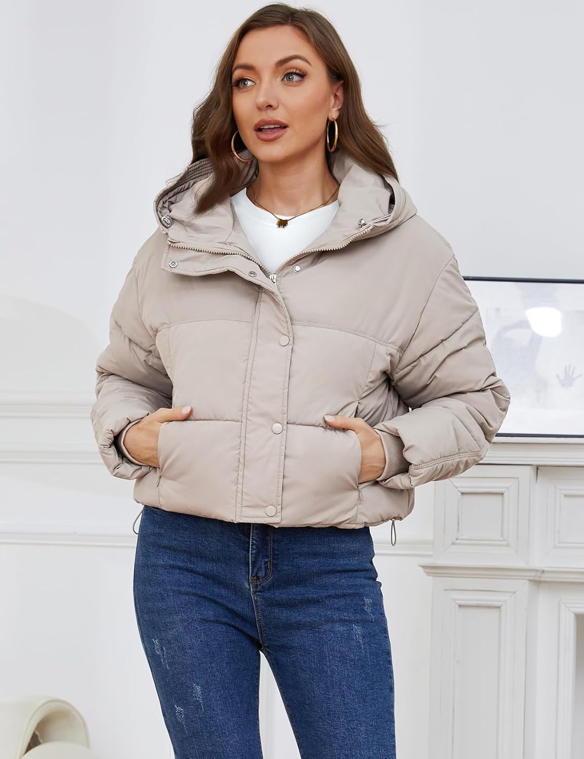 Yimoon Womens Winter Cropped Puffer Jacket Hooded Zip Up Short Warm Quilted Puffer Coat Outerwear