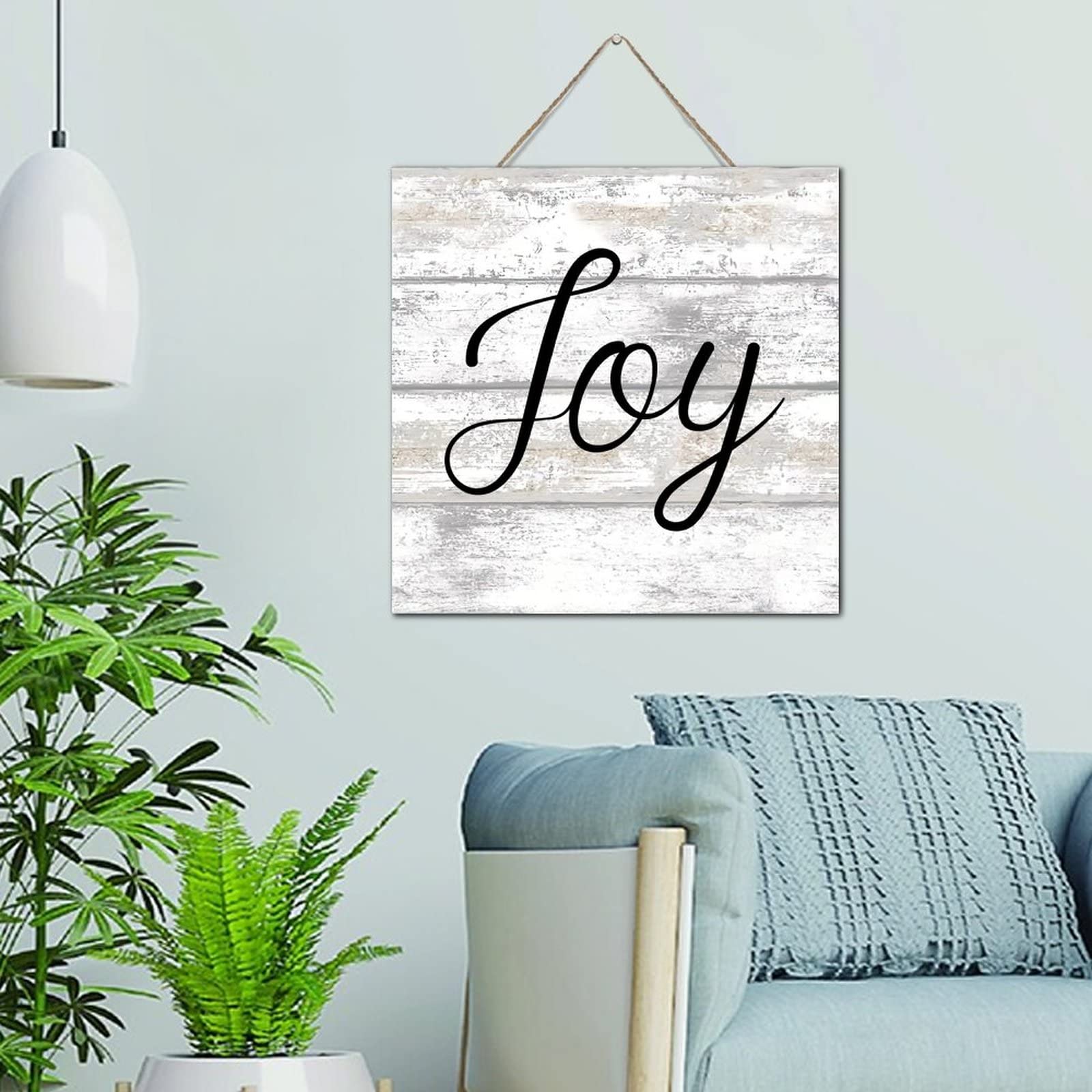 Une décoration d'art personnalisée en bois pour graver les précieux souvenirs d'une enfance