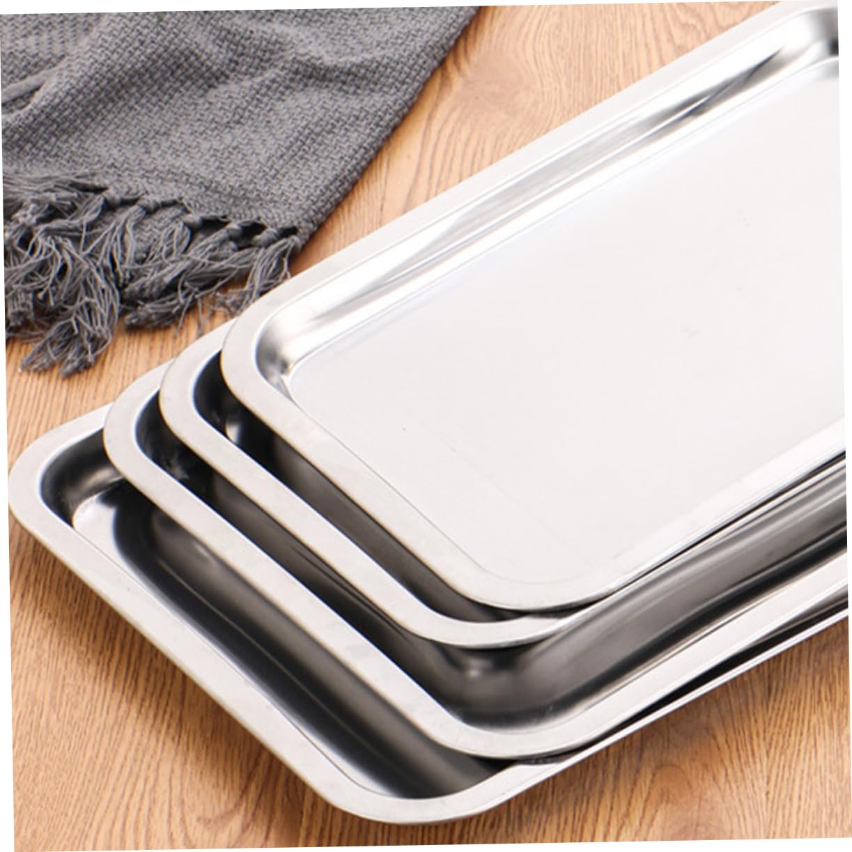 Zerodeko 4Pcs Stainless Steel Plates Easy to Clean Dinner Trays for Camping Picnics Home Use Food Storage Dishes
