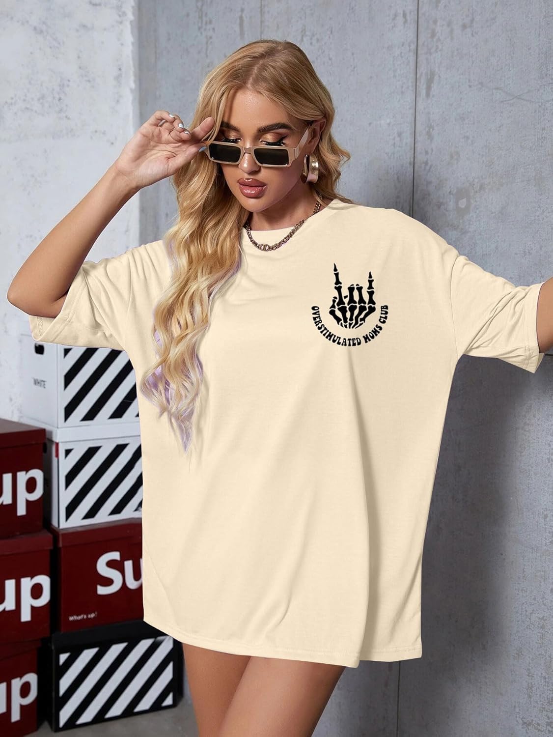 Overstimulated Moms Club Shirt Oversized Mama Shirts Funny Mom Life Graphic Tees Casual Short Sleeve Trendy Tops - Image 3