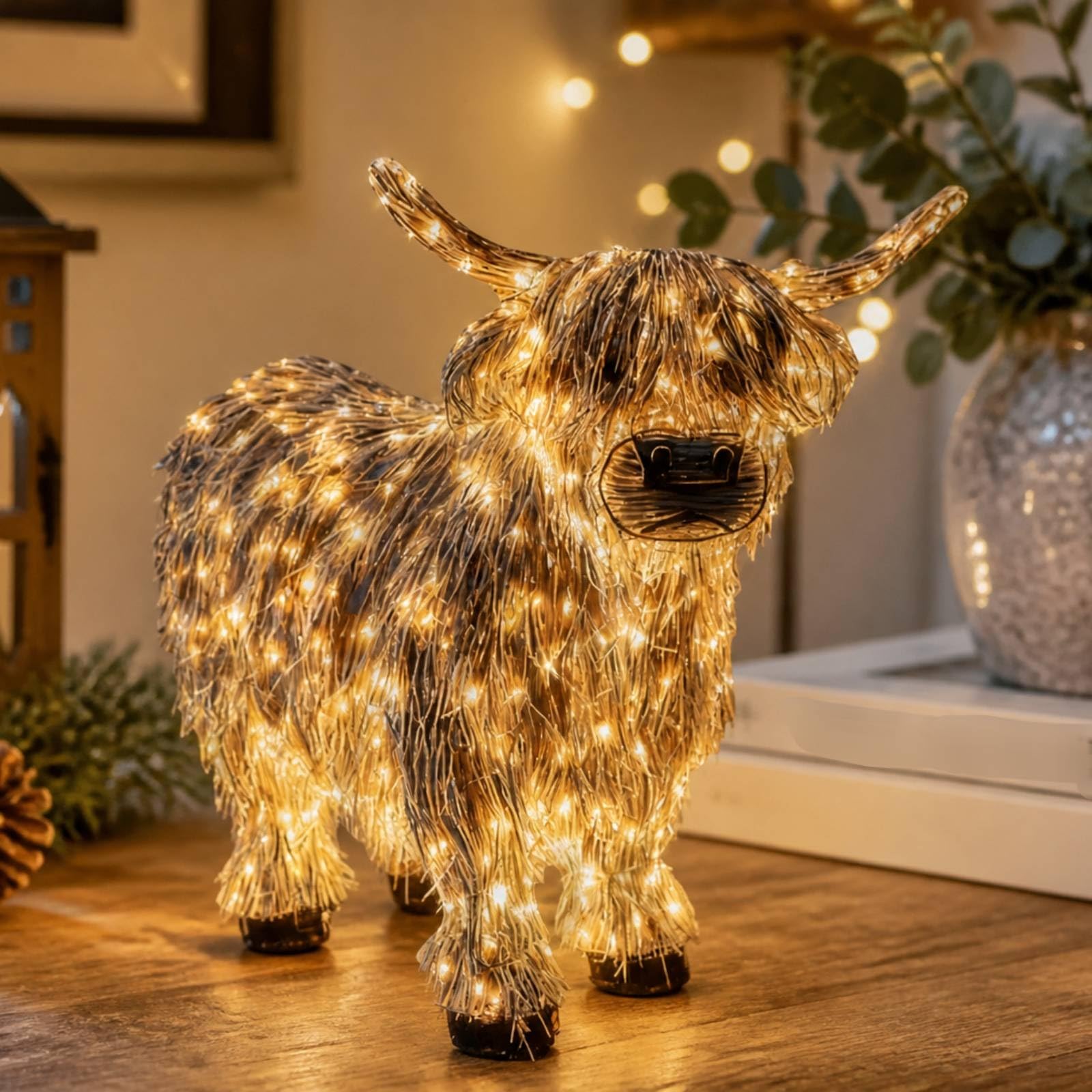 Kuhfigur mit Beleuchtung Glowing Kuhfigur Gemütlich Gebirgsregion-Kuh für Dekoliebhaber, Garten