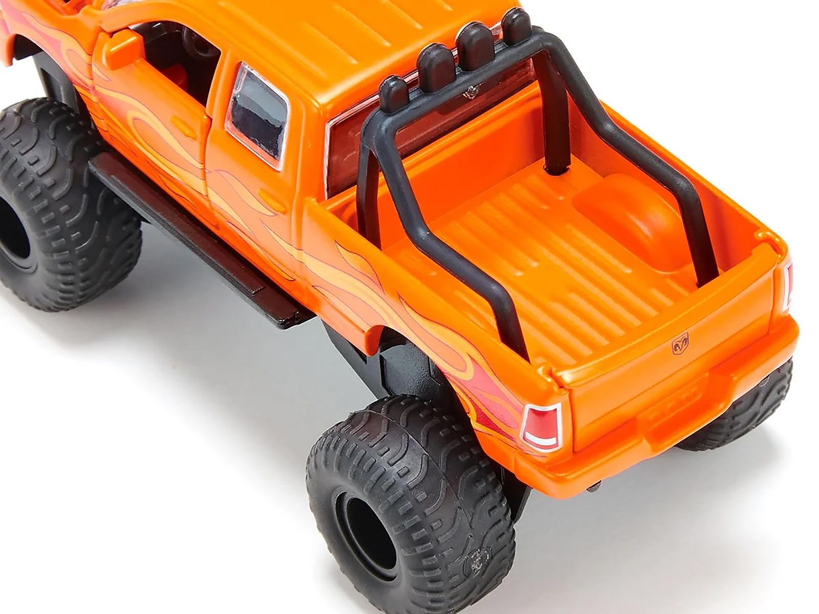 トミー　ラヂオレーサー　 Pick-Up Truck 1:20 ラジコン Amazon.com: 1500 Pickup Truck Lifted with Balloon Tires Orange