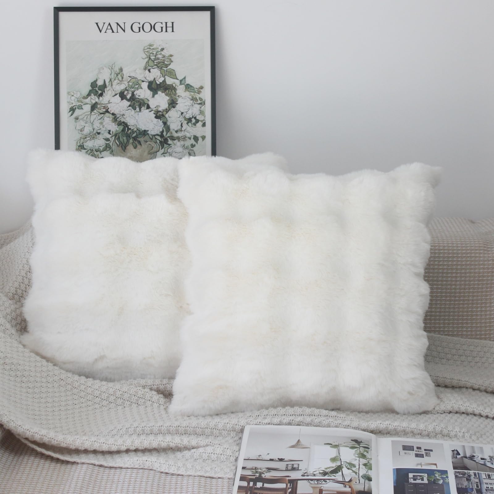 NIULAA Fundas de cojín de 50 x 50 cm, color blanco crema, paquete de 2 fundas de cojín de piel sintética suave y esponjosa, almohadas decorativas de lujo de 20 x 20 pulgadas, fundas marroquíes
