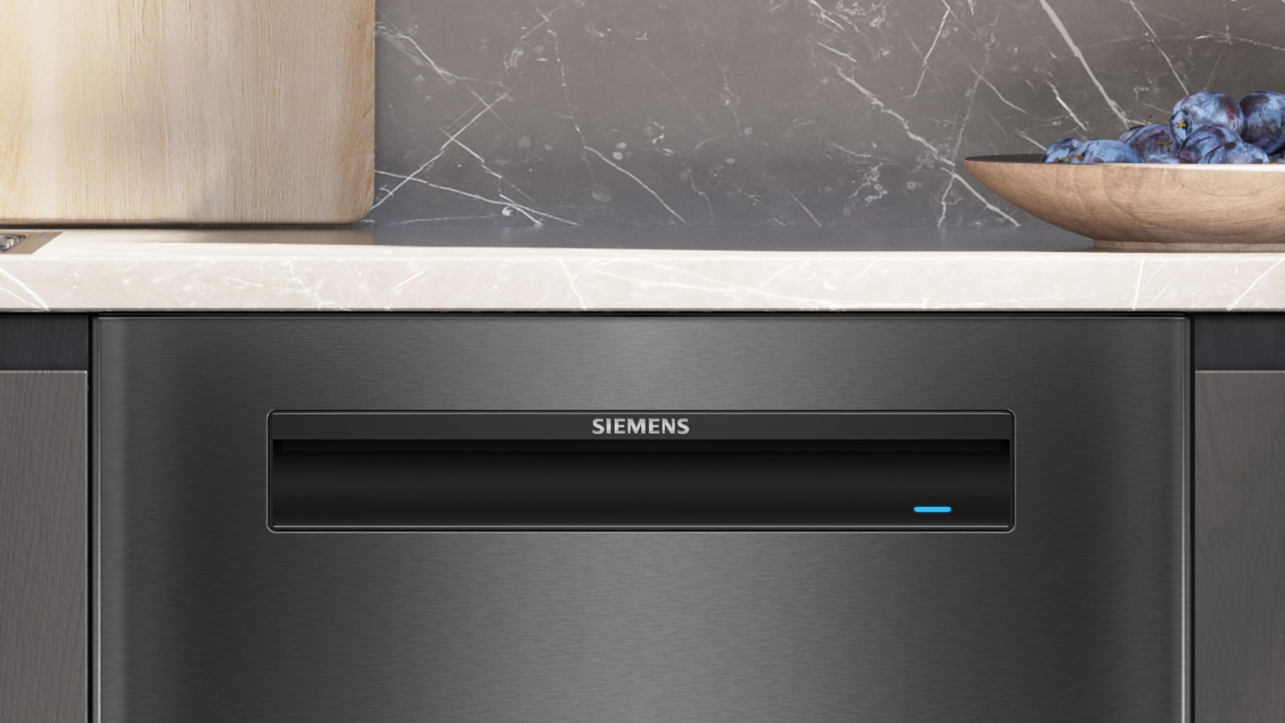 Siemens SN15EC06CS iQ500 Unterbau Geschirrspüler 60 cm, Made in Germany, Besteckschublade, smartStart, varioSpeed Plus, automatische Türöffnung, aquaStop, Anti-Fingerprint, Gebürsteter schwarzer Stahl