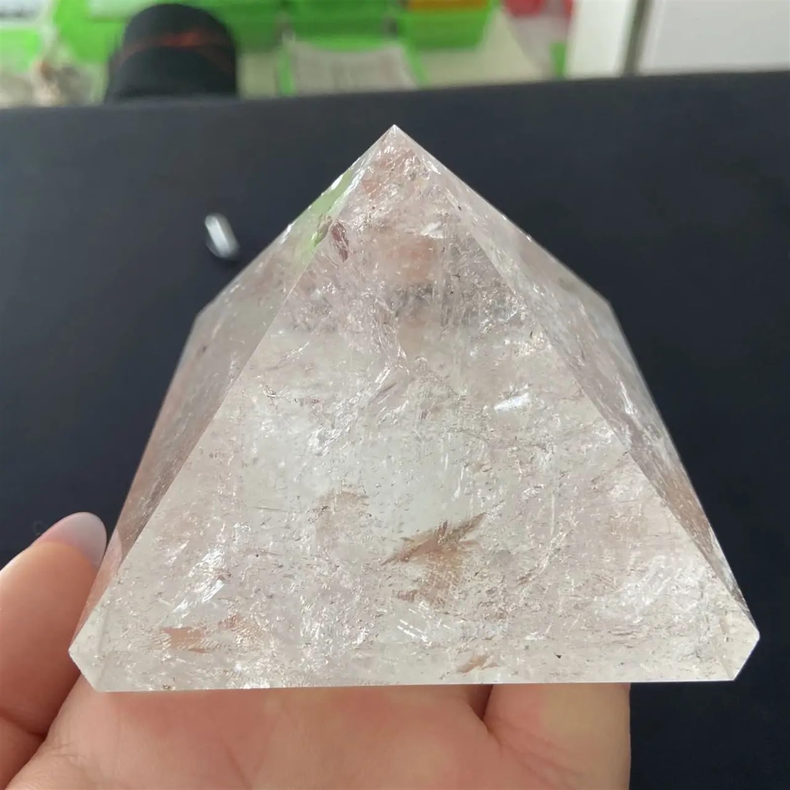 Hermoso Pirámide de cristal de cuarzo transparente natural - Piedra de Reiki transparente for meditación y trabajo energético(80-90mm)