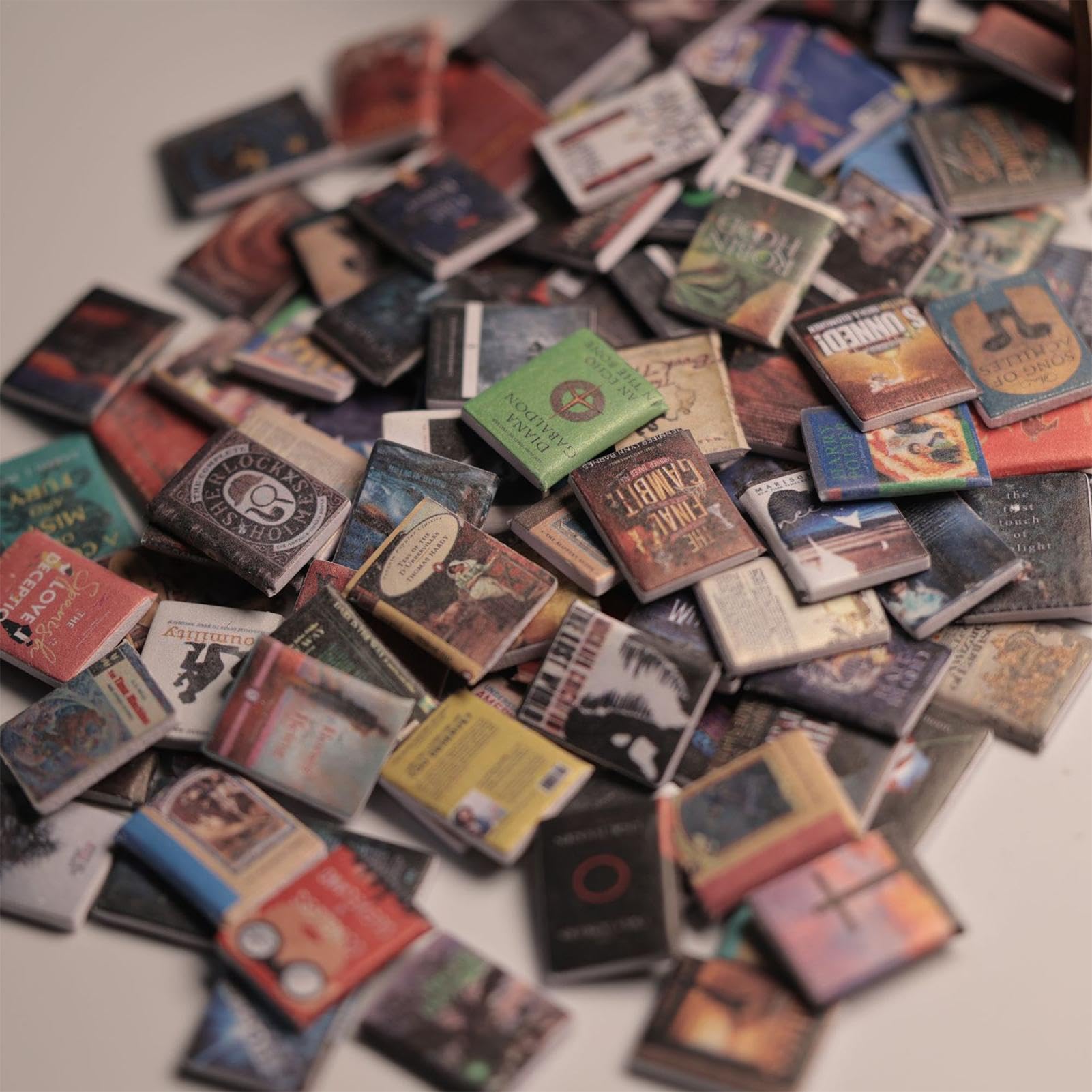 Amazon.co.jp: 200 個のミニブック - ドールハウスのミニチュア本