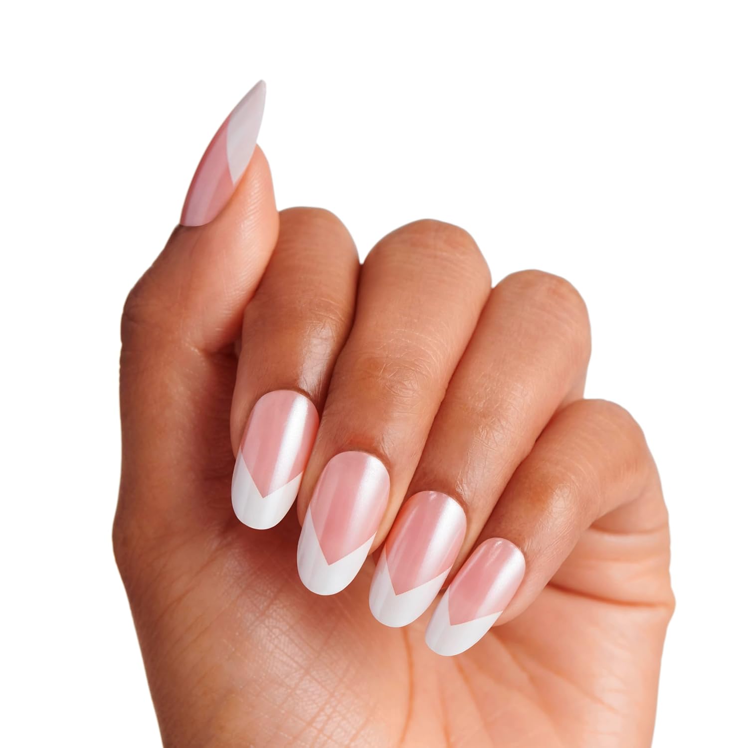 Glinda Nail & Lash Bundle, KISS X WICKED: FOR GOOD Press On Nails, ‘Good News Glinda’, Pink, Medium Oval, 28 Count & FALSCARA X WICKED: FOR GOOD False Eyelashes, ‘Wickedly Wonderful’, 10 Lash Clusters