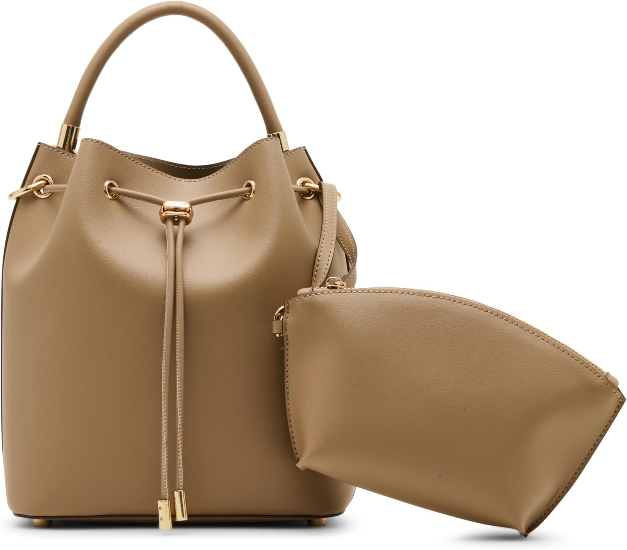 Medium Bucket with Detachable Strap