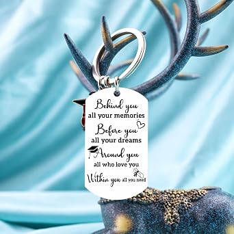 Aisity 2026 Graduation Gifts for Her Him Class Of 2026 Graduation Keychain for University College Middle High School Graduate 2026 Souvenir for Senior Masters Degree Student