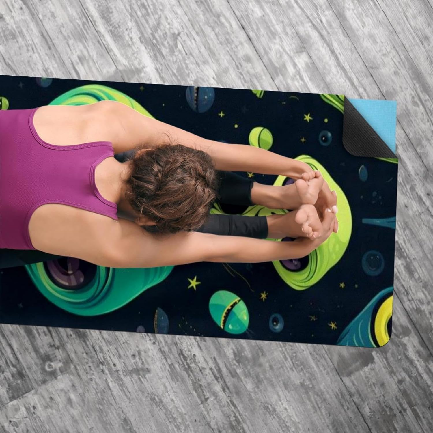 Yoga Towel, Outer Space Alien Pattern Non Slip Sweat Absorbent Hot Yoga Mat Towel for Hot Yoga, Pilates and Fitness - 72.8" x 26.8"