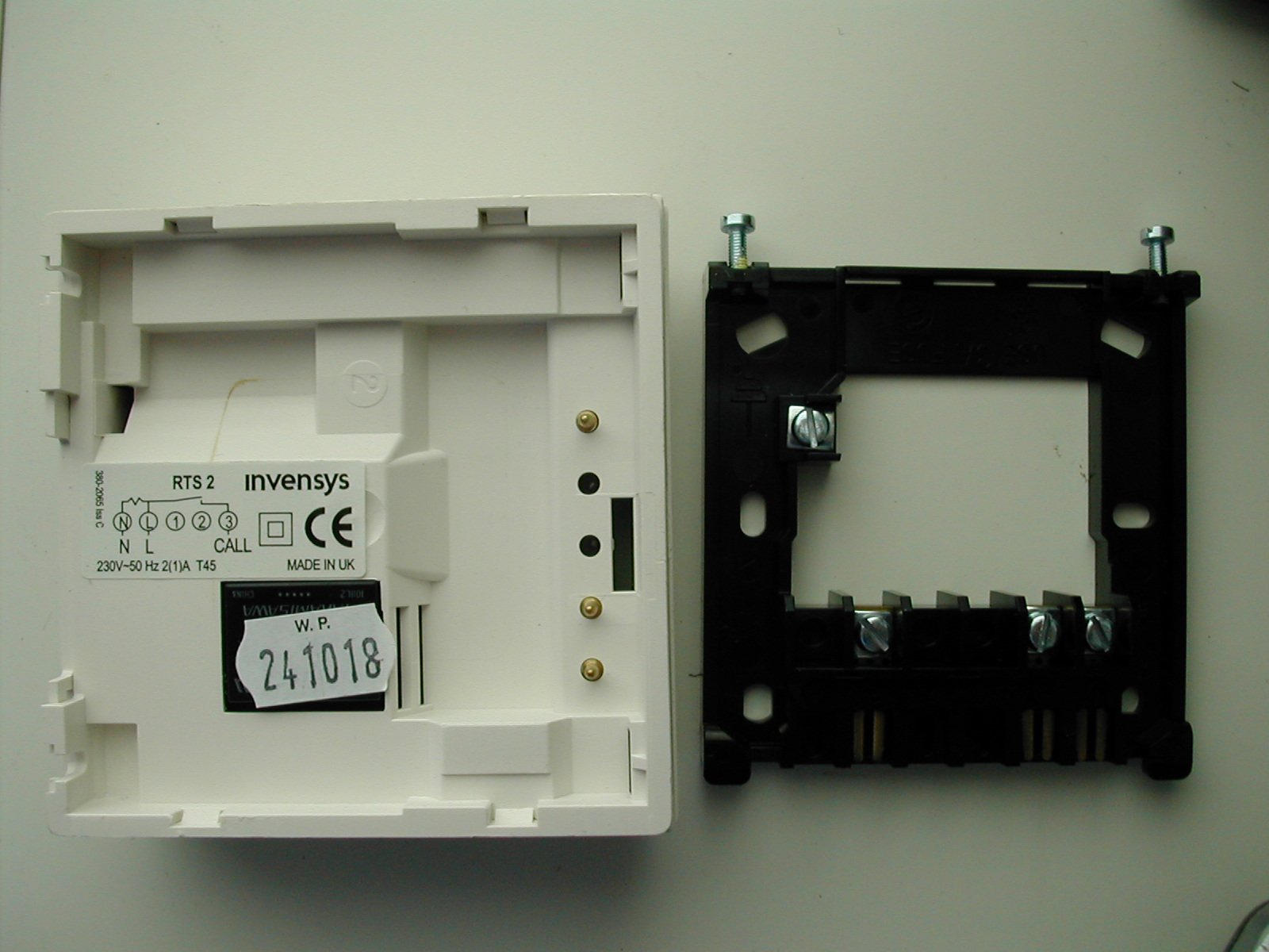 Drayton 24002 RTS2 Room Thermostat : Amazon.co.uk: DIY u0026 Tools