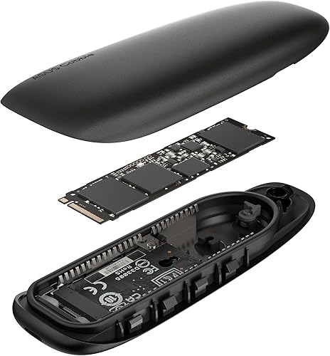 Vista 14 de ASUS Cobble M.2 NVMe® PCIe® Carcasa SSD portátil, USB-C® 3.2 Gen 2x1, velocidades de transferencia de hasta 10 Gbps, resistencia al agua y al polvo