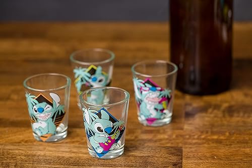 Miniatura 10 de Silver Buffalo Disney Lilo and Stitch Poses - Paquete de 4 mini vasos, 1.5 onzas