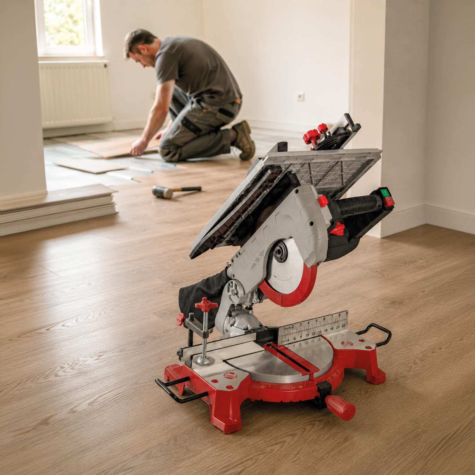 Valex TLS250B Piła z Funkcją Ławki, 1800W, 900mm Szerokość, 550mm Długość, 400mm Wysokość