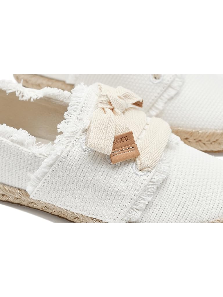 White TOMS Carolina Lace-Up (Little Kid/Big Kid)