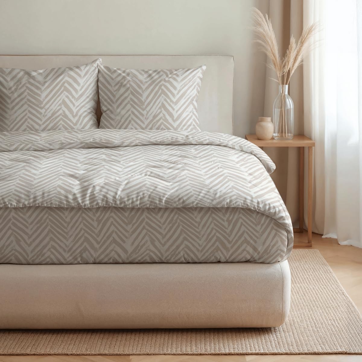 Zelesta Royalbed Baumwolle All-Season Bettdecke 240x200 – Bettdecke & Bezug in einem | Waschbar & Trocknergeeignet | Atmungsaktive Baumwolle, 300 g/m² Füllung (Ethnic Cream, 140x200 cm)