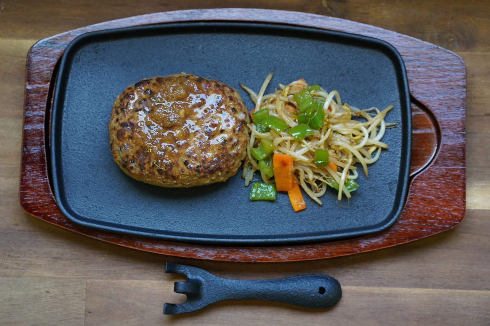 Amazon｜池永鉄工(Ikenaga Iron Works) ステーキ皿 ハンバーグプレート