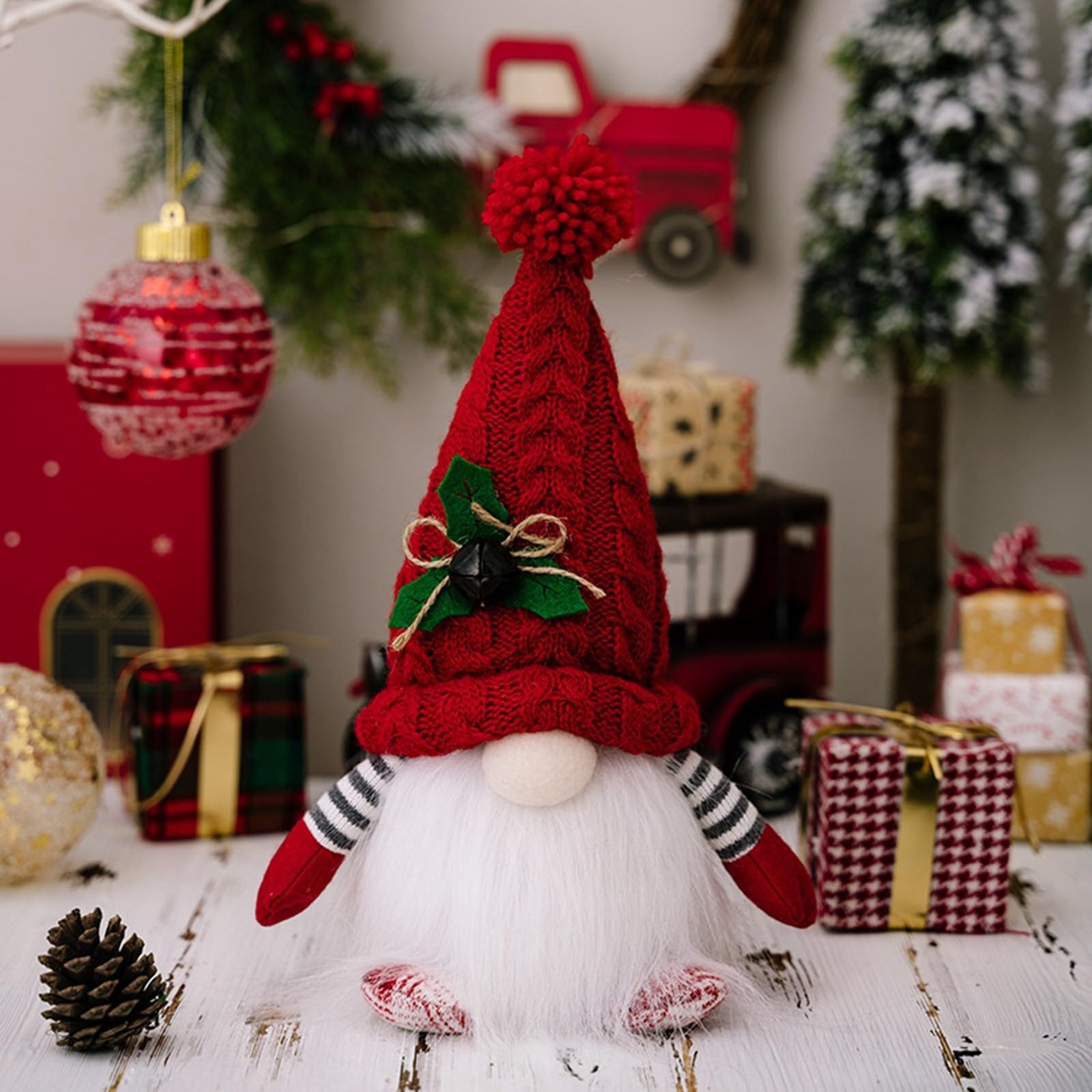 Christmas Decorations, Christmas Gnome Plush Decorations Figures Standing with Lighting Handmade Figurine Home Decor