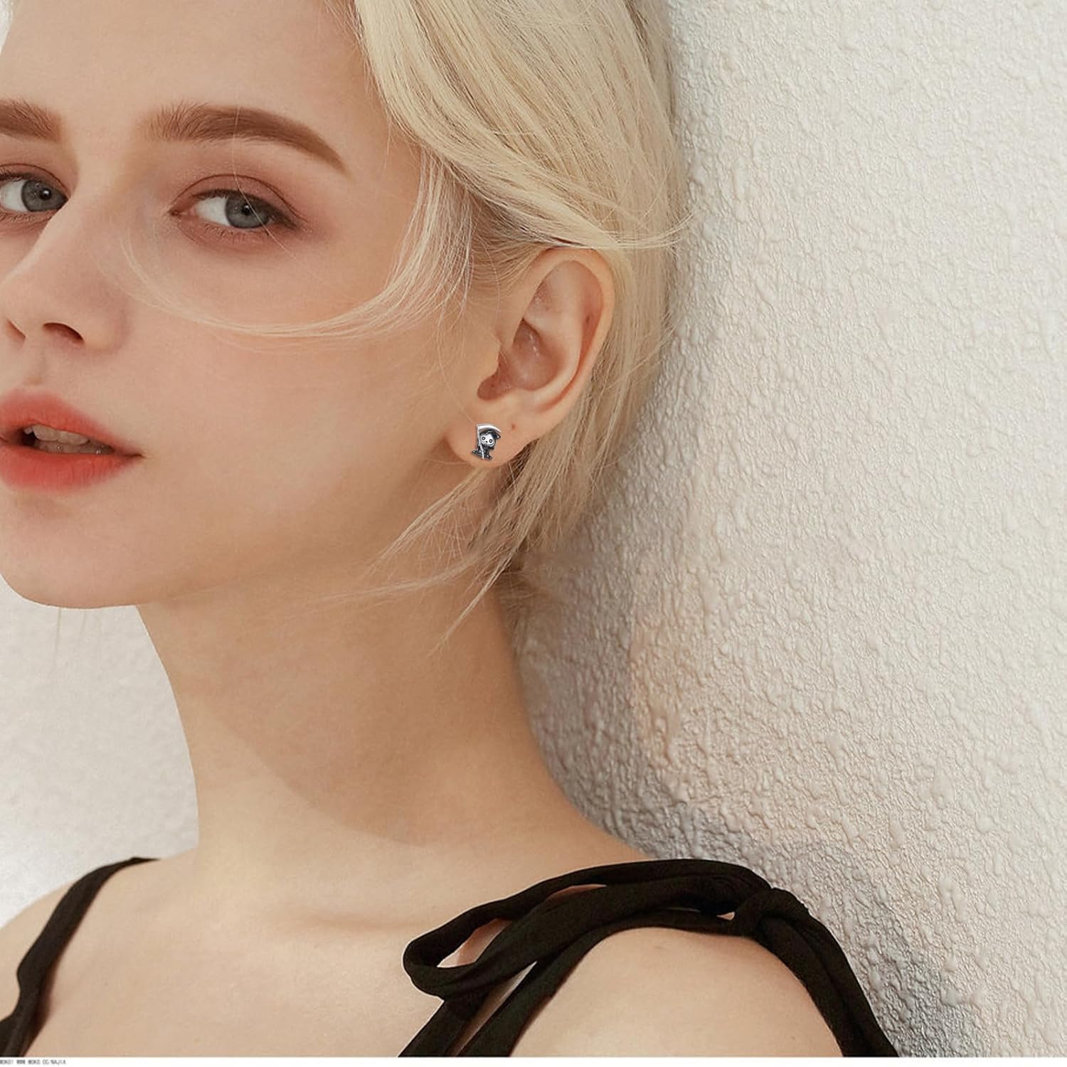 Skull Earrings for Women Men 925 Sterling Silver Skull Stud Earrings Gothic Earrings Halloween Jewelry Gifts for Women Men - Image 3