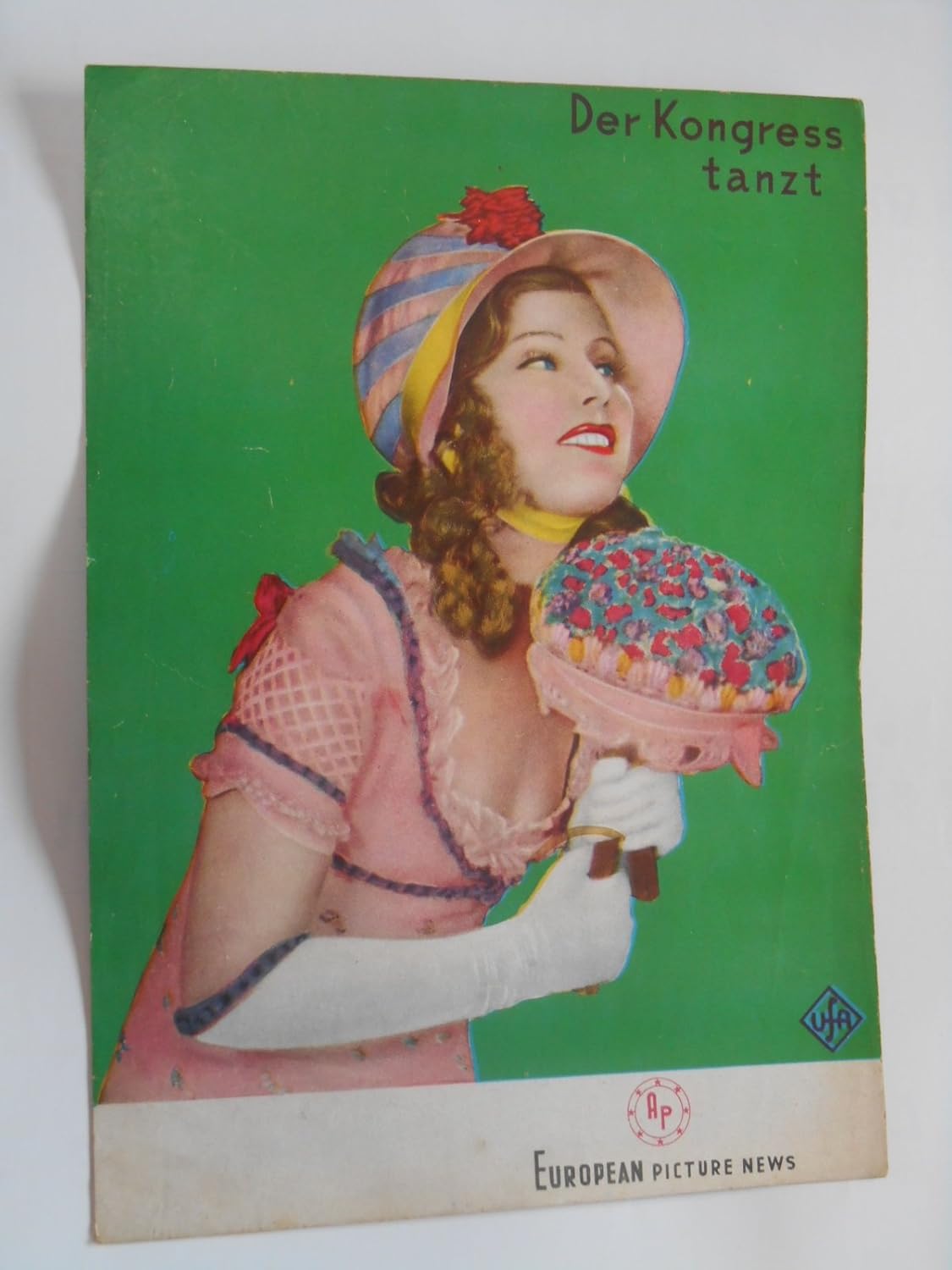 Amazon.co.jp 映画パンフレット 会議は踊る エリック・シャレル・監督 リリアン・ハーヴェイ ヴィリー・フリッチ ホーム&キッチン