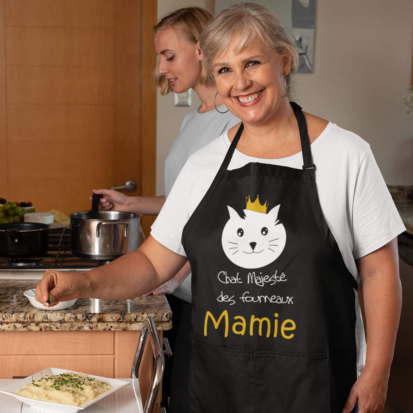 Tablier de Cuisine Femme - Tablier Personnalisé, Cadeau Femme Original, Cadeau Anniversaire Maman et Mamie Motif Chat Prenom Idée Cadeau Noel Fête - Cadeau Personnalisé