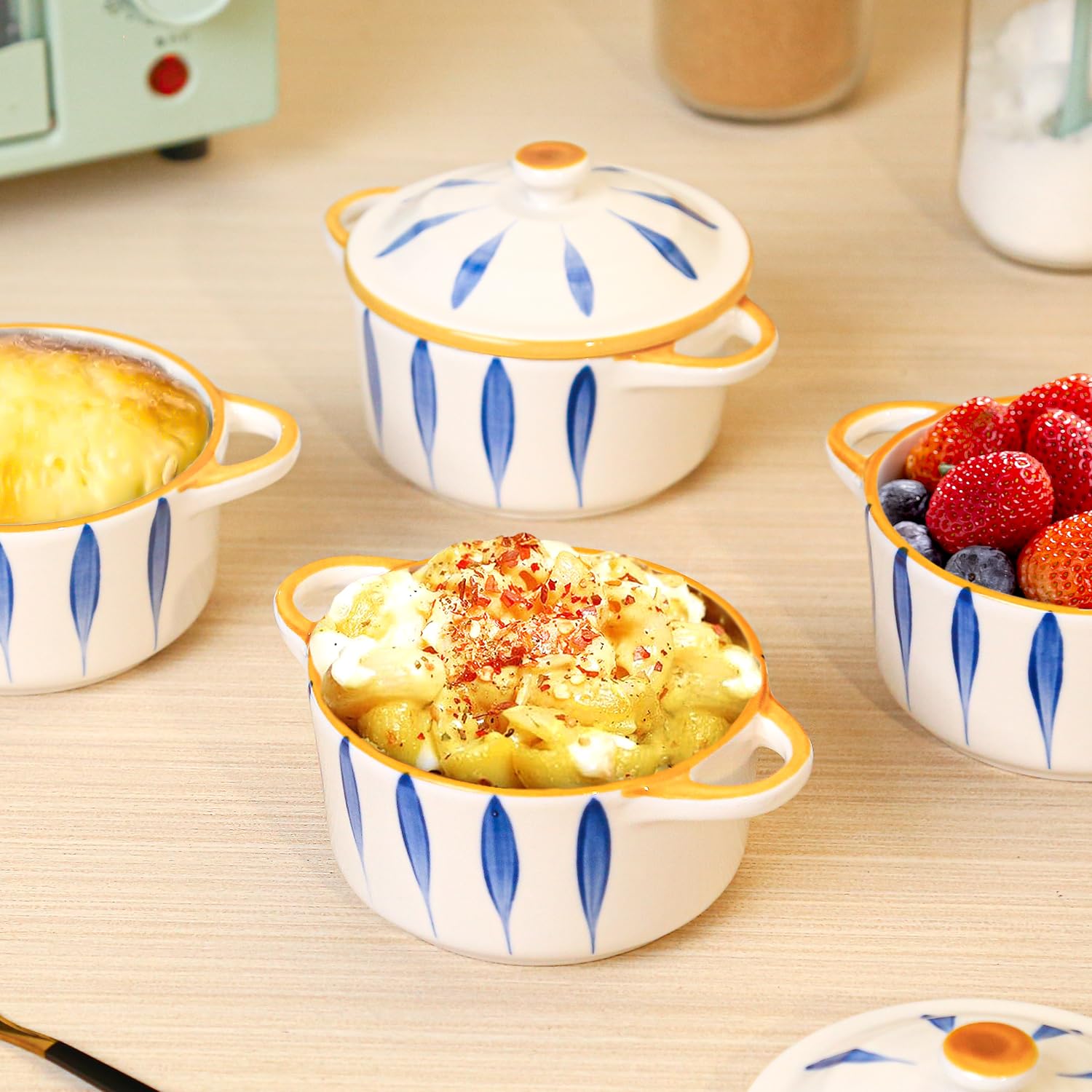 Ramequines de porcelana de 4 piezas, mini cazuela de 8 onzas con tapa y asa para hornear crema brulee, salsa de inmersión, sopa de cebolla francesa, postre, cocotte apto para horno, 5 pulgadas