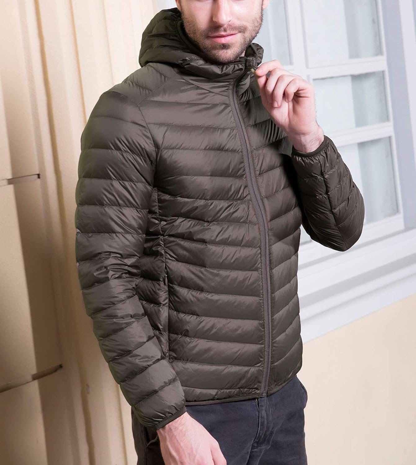Flygo Men Lightweight Packable Quilted Puffer Down Jacket Hooded Insulated Short Coat