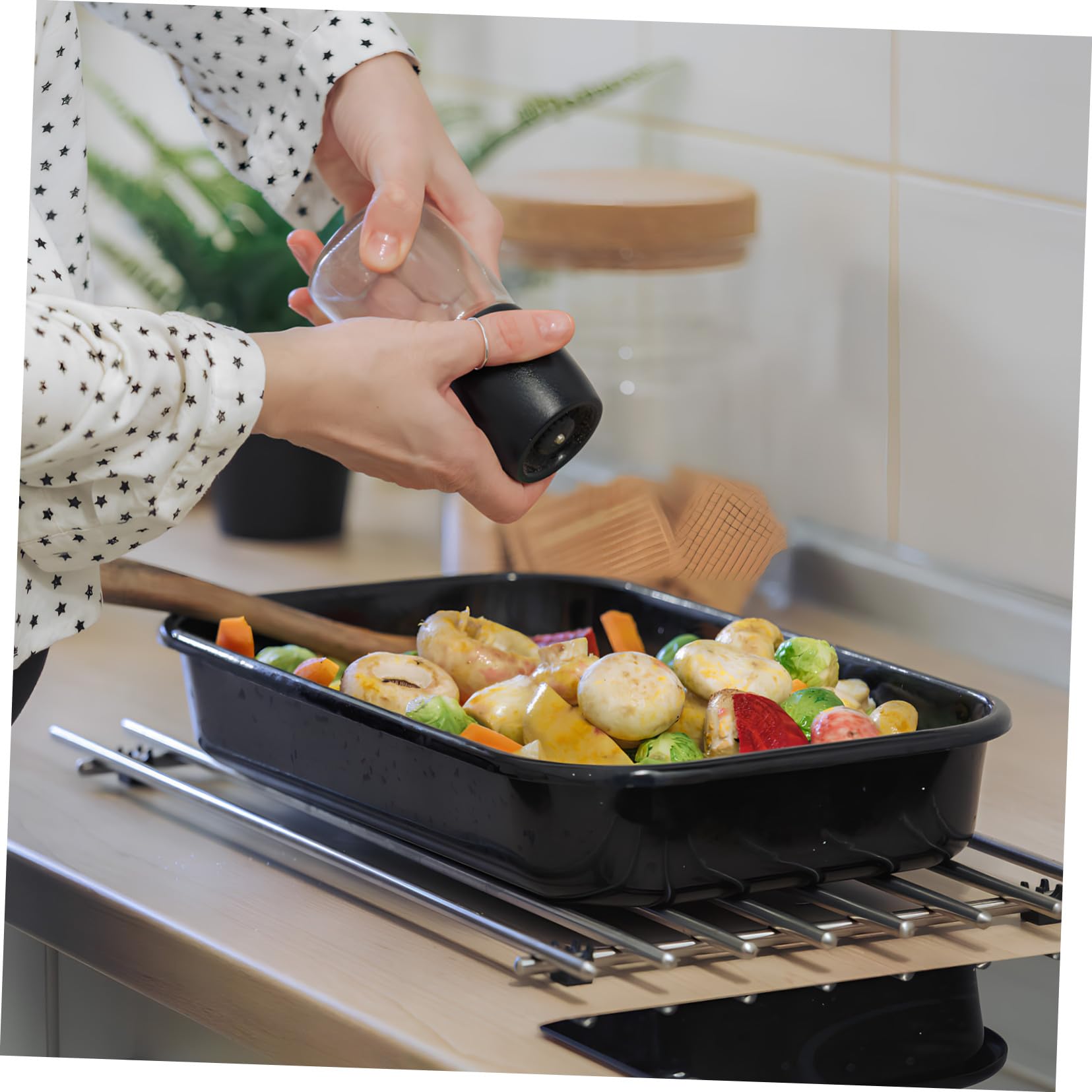 ERINGOGO Bandejas para Hornear Horno Tostador Antiadherentes Acero Inoxidable 13 y 11 Negras Kit Multifuncional Cocina Pan Pasteles 2 Piezas