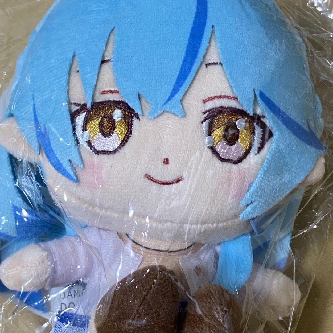 Amazon.co.jp: 雪花ラミィ もちどる ぬいぐるみ タペストリー