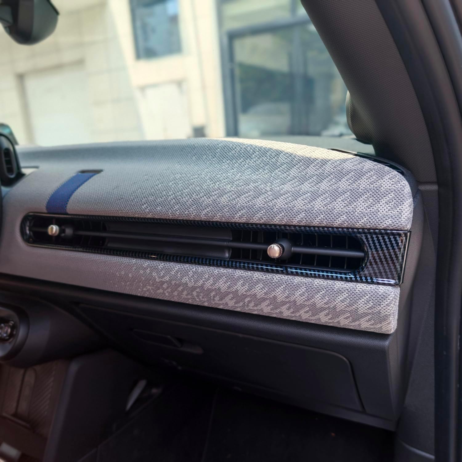 L2R for BMW Mini Cooper F65 5-Door F66 3-Door F67 3-Door Convertible (2025) LHD Center Console A/C Vent Outlet Cover Trim Carbon Fiber Style Car Interior Accessories ABS 3 PCS image 2