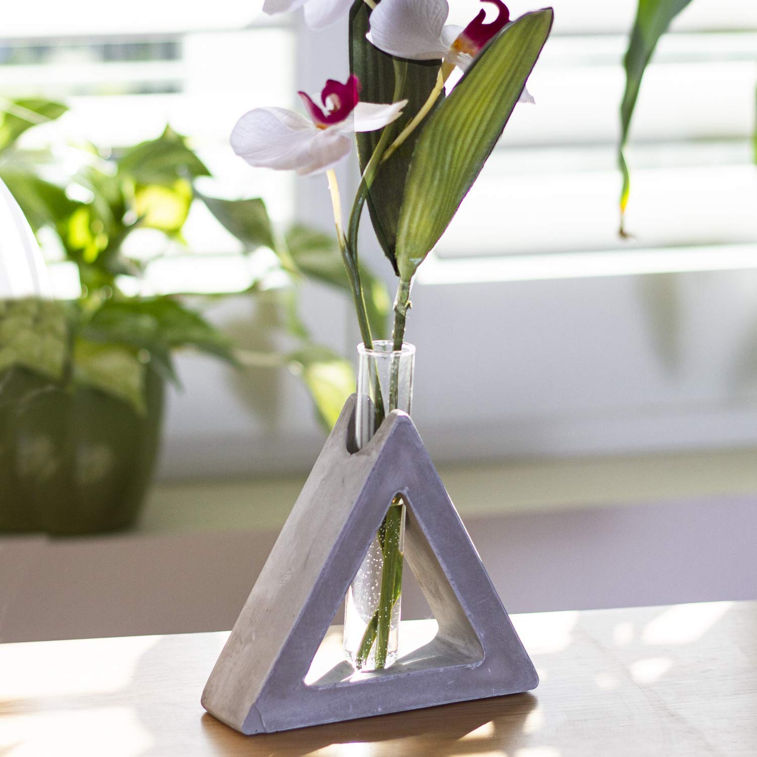 ビンテージ　超希少　ティファニー　フランクロイドライト財団　花瓶 d｜フラワーマン | KONCENT Web shop｜アッシュコンセプト公式ショップ 花瓶・フラワースタンド