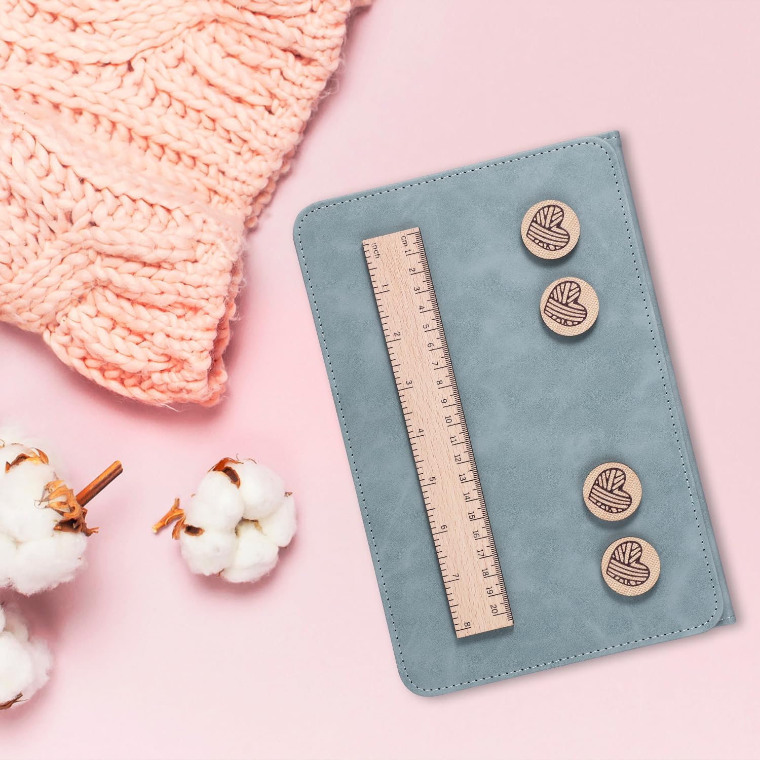 Magnetic Pattern Holder, Magnetic Crochet Knitting Chart Holder Knitting Tool Accessories Knitting Pattern Holder Foldable Knitting Chart Keeper with Magnet Ruler for Crochet Knitting Lovers