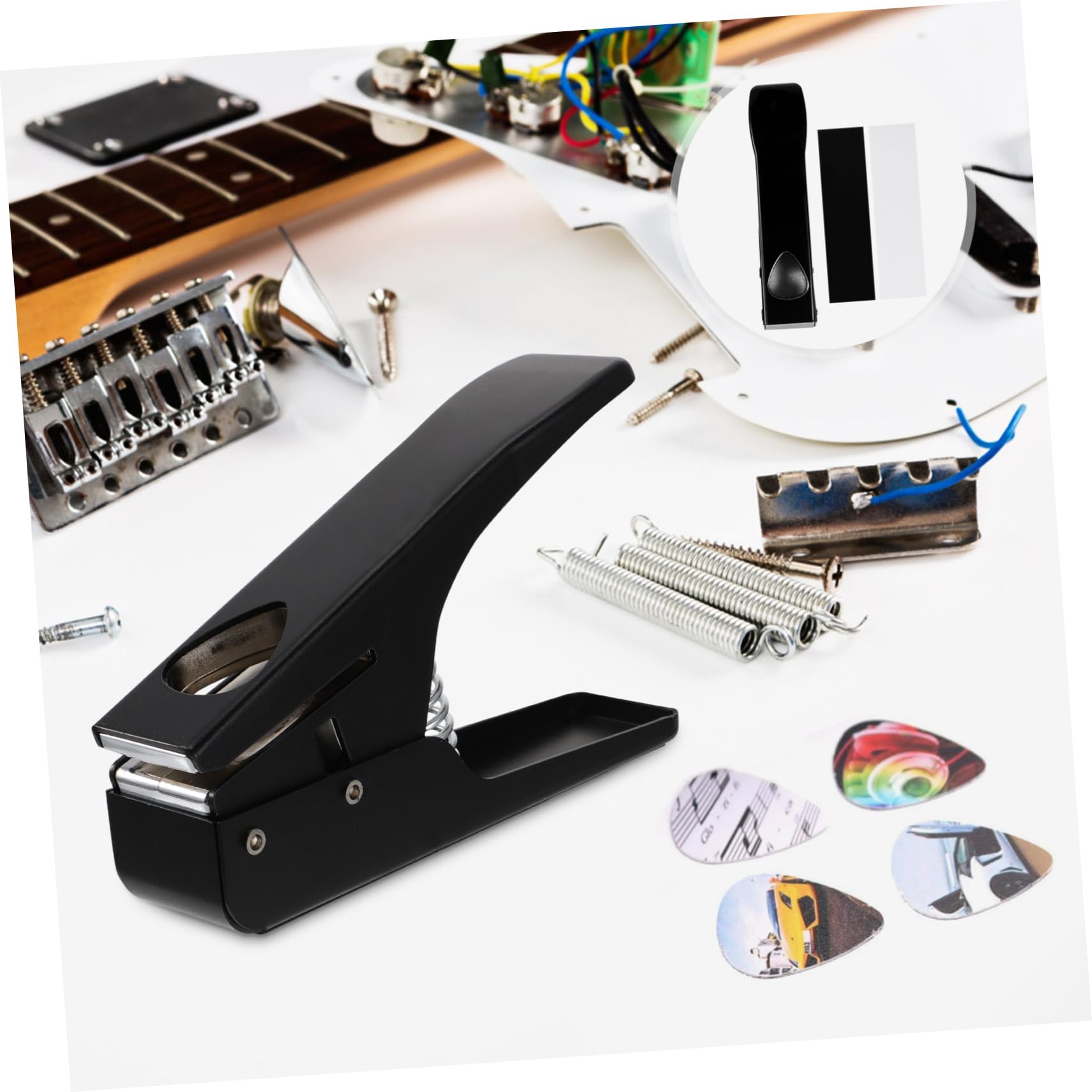 Eleganter Plektrum Stanzer aus Eisen mit Anti Rutsch Silikonpad für Komfortables Selbstgemacht Gitarre Herstellen und Präzises Gitarrenschlag Zubehör