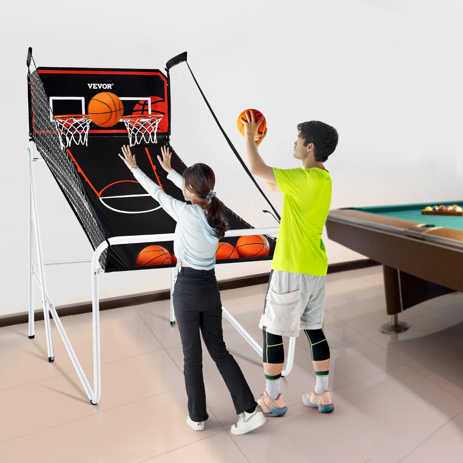 VEVOR Juego de baloncesto plegable de arcade, juego de baloncesto interior para 2 jugadores, deporte dual en casa con 4 bolas, 8 modos de juego, marcador electrónico y bomba de inflado, para adultos 8