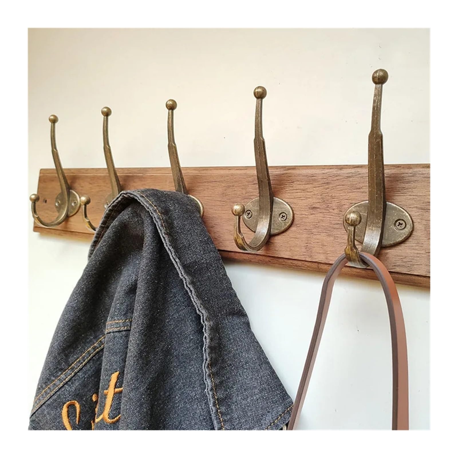 Appendiabiti Da Parete In Legno Con 4 Ganci In Ottone – Ufine – Design Moderno E Salvaspazio Per Ingresso, Camera Da Letto O Bagno – Facile Da Montare - 3