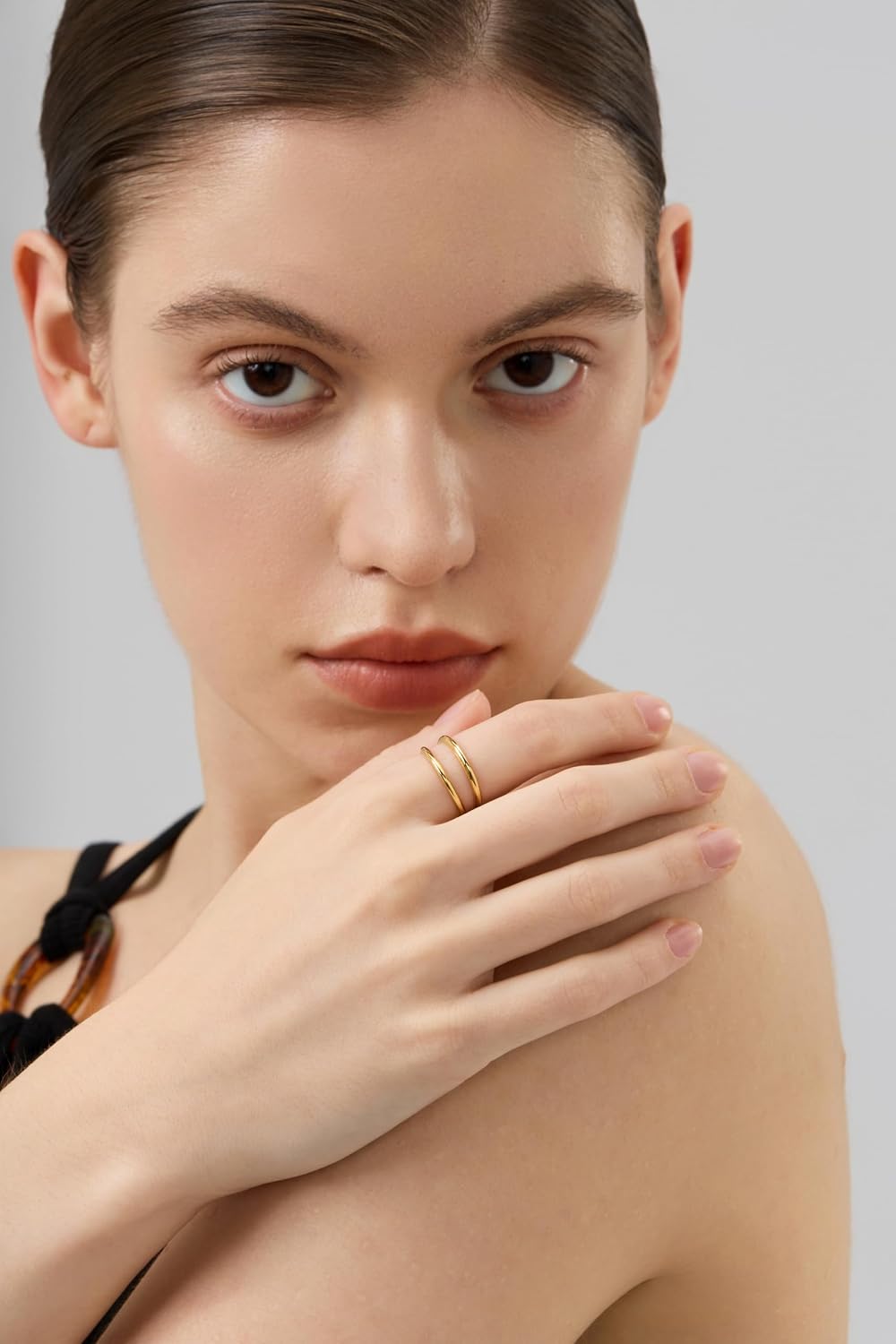 FRUMOS Gold Rings for Women,14K Gold Stacking Rings,Dainty Chunky Bamboo Heart Hammered Two Row Rings for Women Size 6/7/8/9